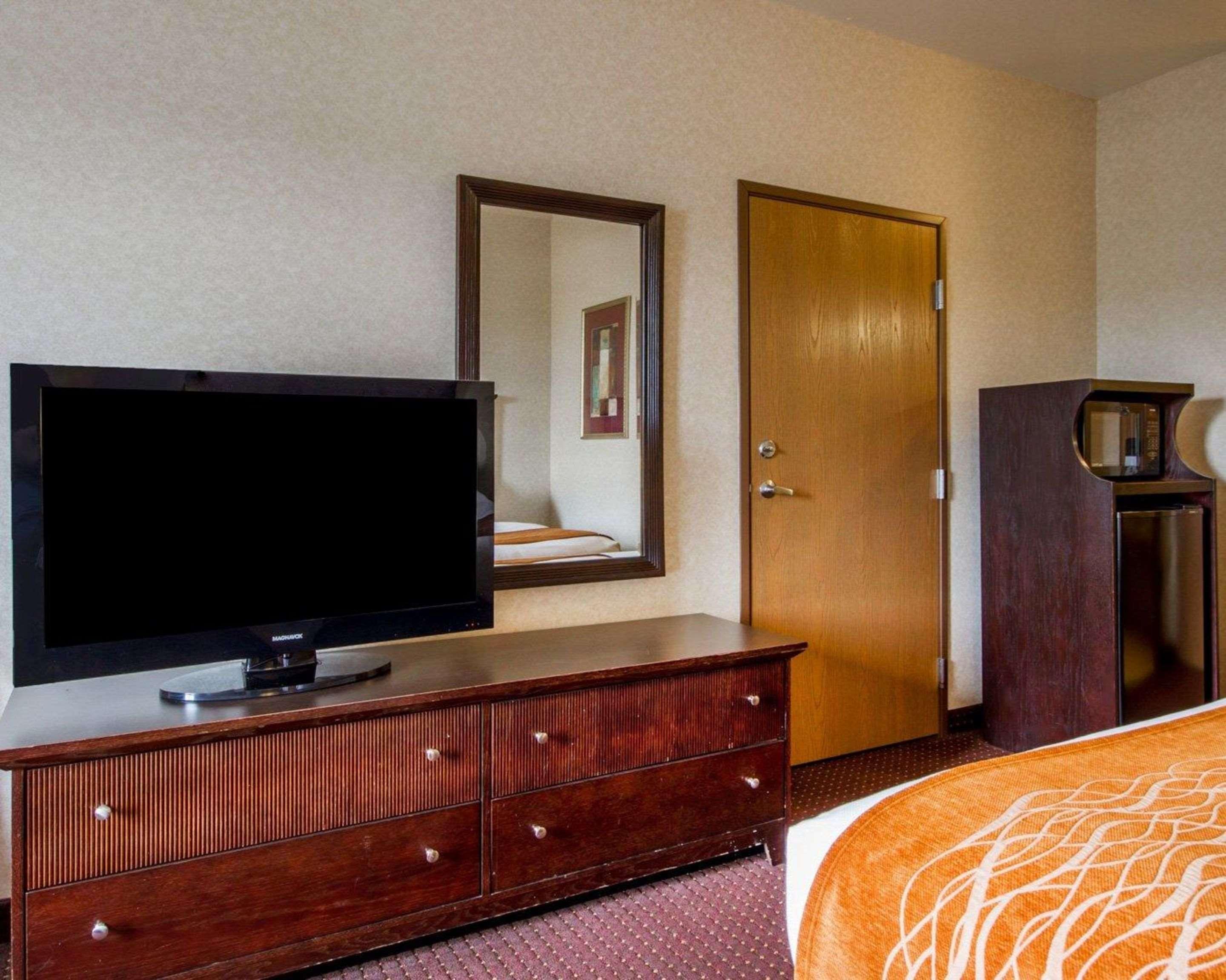 Comfort Inn & Suites Madison North Deforest Kültér fotó