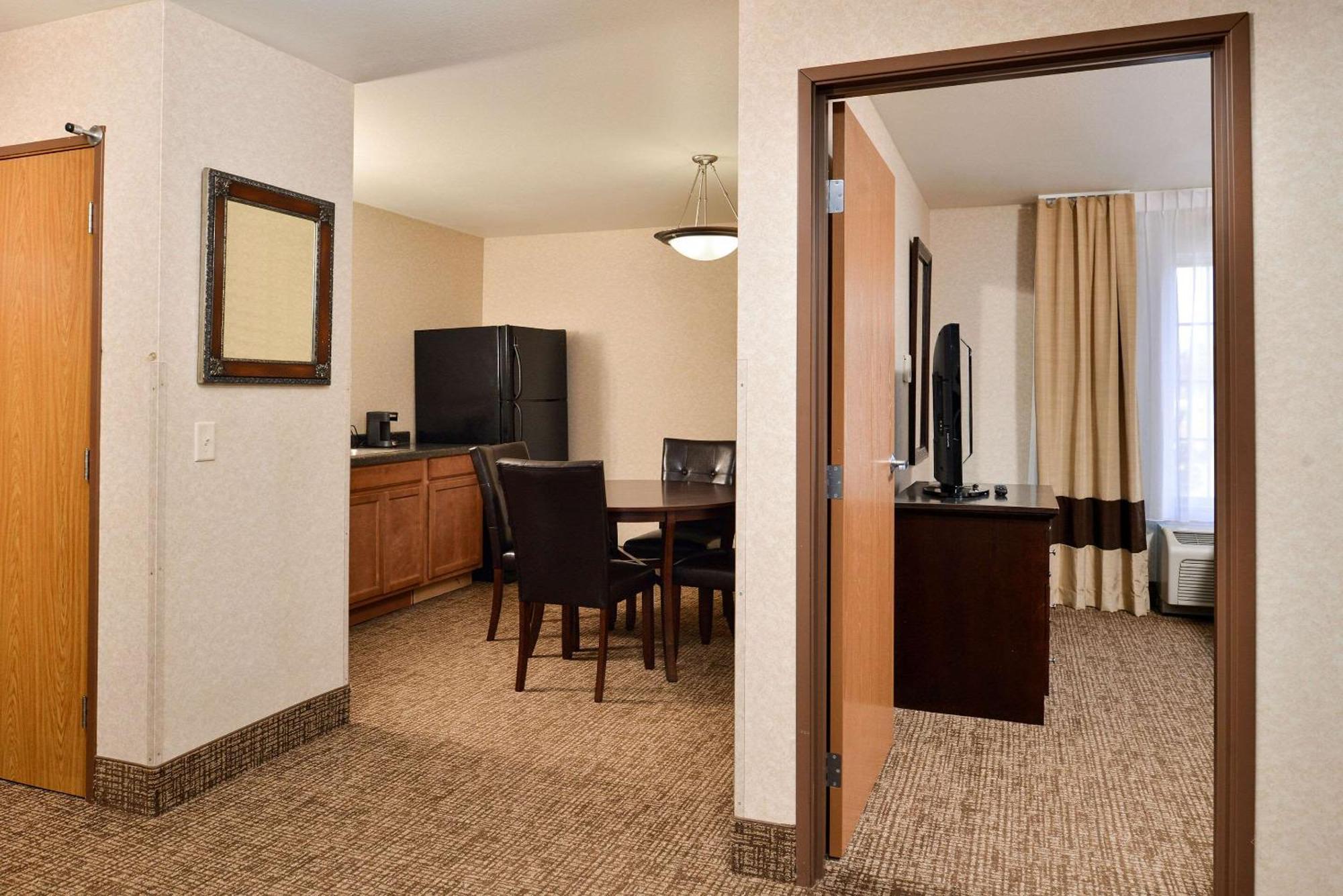 Comfort Inn & Suites Madison North Deforest Kültér fotó