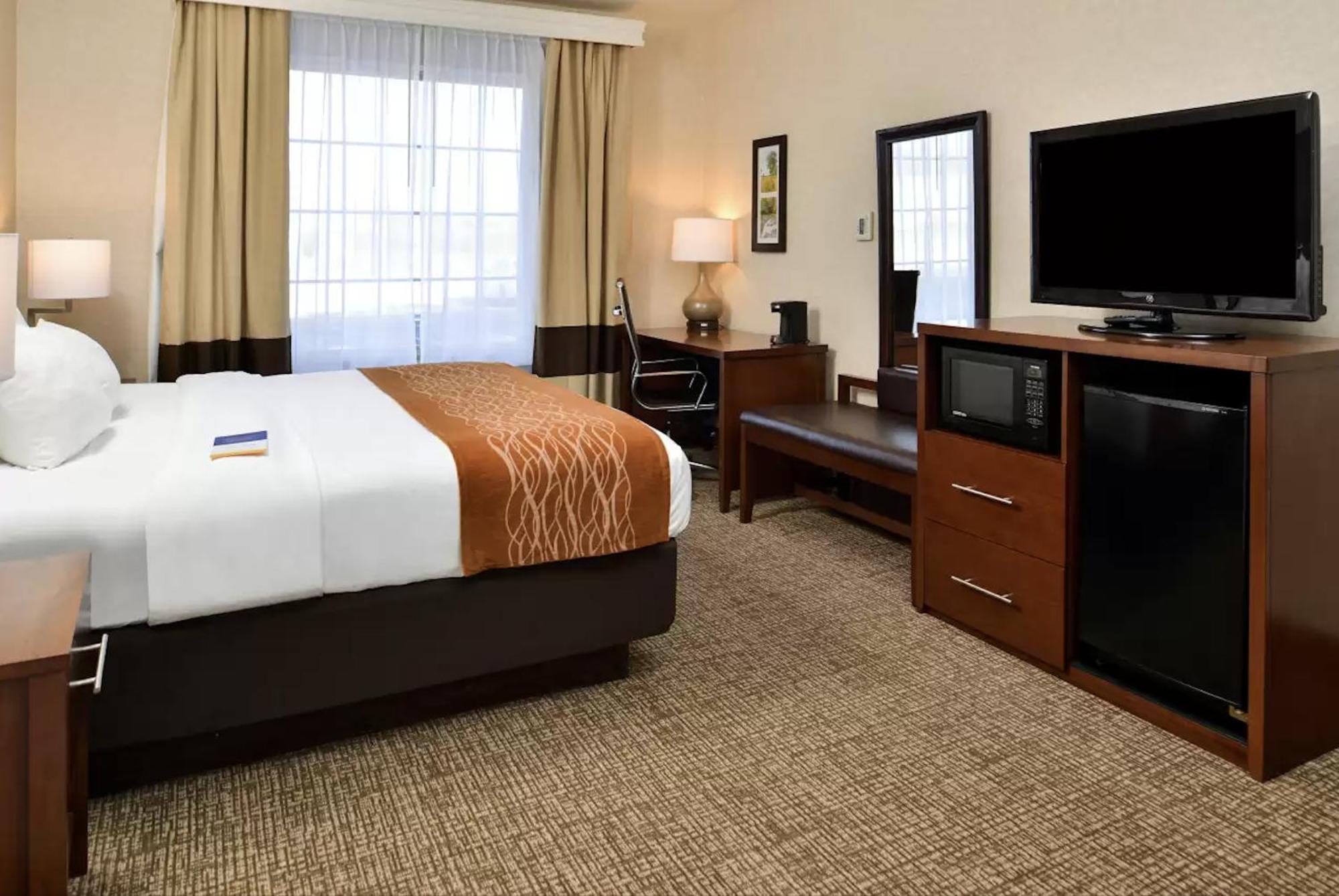 Comfort Inn & Suites Madison North Deforest Kültér fotó